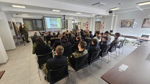 Funkcjonariusze MOSG zachęcali do wstąpienia w szeregi SG Fot. MOSG Funkcjonariusze MOSG zachęcali do wstąpienia w szeregi SG Fot. MOSG