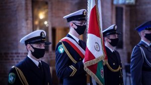 Fot. Pomorska Policja Uczestnicy mszy świętej w bazylice św. Brygidy w Gdańsku.