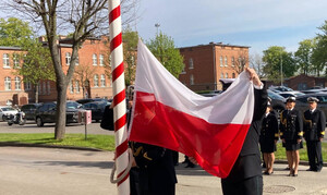 Dzień Flagi Rzeczypospolitej Polskiej w MOSG. Fot. G. Ziniewicz Dzień Flagi Rzeczypospolitej Polskiej w MOSG. Fot. G. Ziniewicz