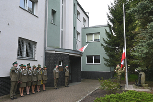 Zbiórka z okazji Dnia Flagi RP w kołobrzeskiej Placówce SG. Fot. MOSG Zbiórka z okazji Dnia Flagi RP w kołobrzeskiej Placówce SG. Fot. MOSG