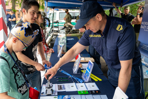 Promowali formację i nabór do służby. Fot. P. Kurasz Promowali formację i nabór do służby. Fot. P. Kurasz