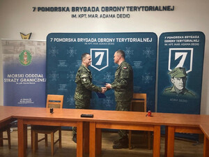 Podpisanie porozumienia w 7PBOT . Fot. MOSG Podpisanie porozumienia w 7PBOT . Fot. MOSG