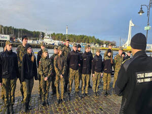 Promocja służby w Morskim Oddziale Straży Granicznej. Fot. MOSG Promocja służby w Morskim Oddziale Straży Granicznej. Fot. MOSG