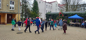 Funkcjonariusze odwiedzili Specjalny Ośrodek Szkolno-Wychowawczy w Świnoujściu. Fot. MOSG Funkcjonariusze odwiedzili Specjalny Ośrodek Szkolno-Wychowawczy w Świnoujściu. Fot. MOSG