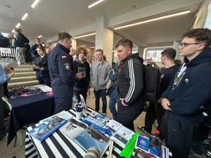Działania promocyjne funkcjonariuszy MOSG Fot. MOSG Działania promocyjne funkcjonariuszy MOSG Fot. MOSG