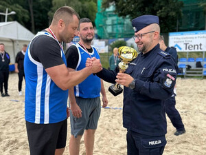 I Charytatywny Turniej Piłki Siatkowej Plażowej Służb Mundurowych w Pucku. Fot. MOSG I Charytatywny Turniej Piłki Siatkowej Plażowej Służb Mundurowych w Pucku. Fot. MOSG
