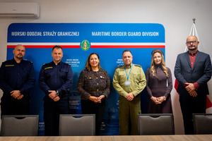 Współpraca instytucjonalna na rzecz zapobiegania i zwalczania przestępstwa handlu ludźmi - konferencja Fot. MOSG Współpraca instytucjonalna na rzecz zapobiegania i zwalczania przestępstwa handlu ludźmi - konferencja Fot. MOSG